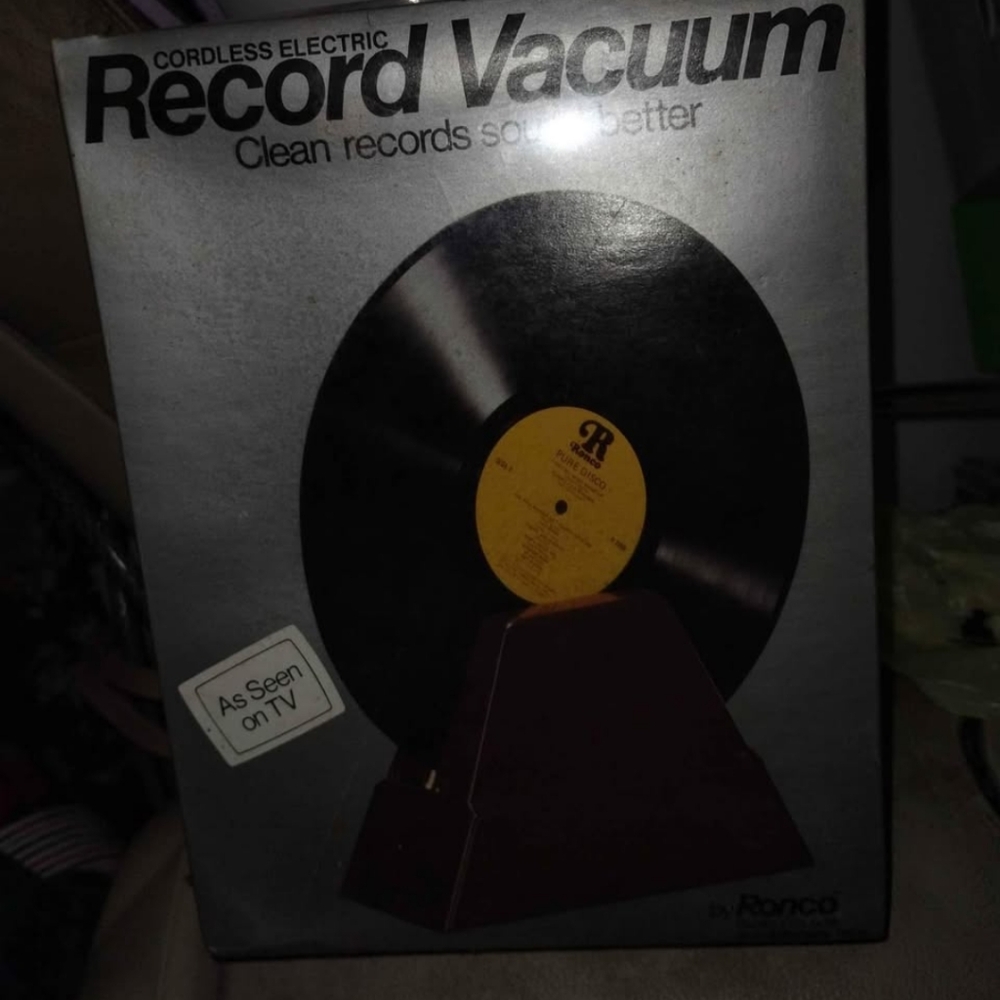 Record vacuum